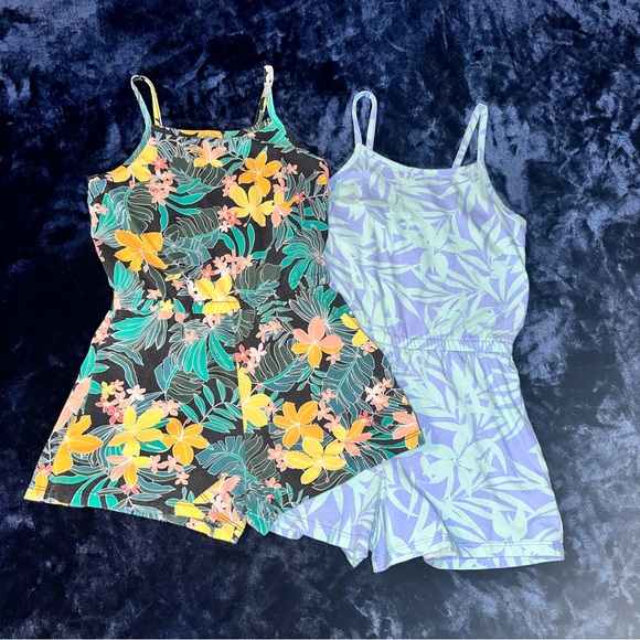 Old Navy Other - Set of 2 Old Navy Girls Rompers Size 8